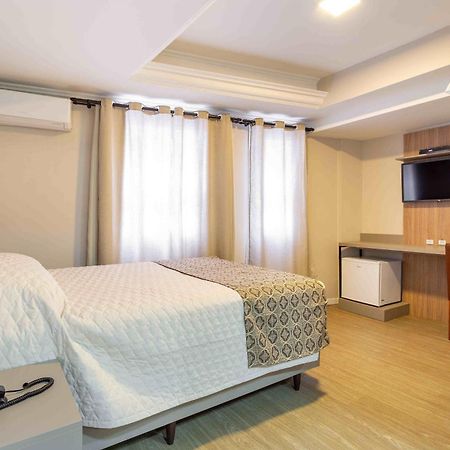 Hotel Dom Rafael Executivo Санта-Мария Экстерьер фото