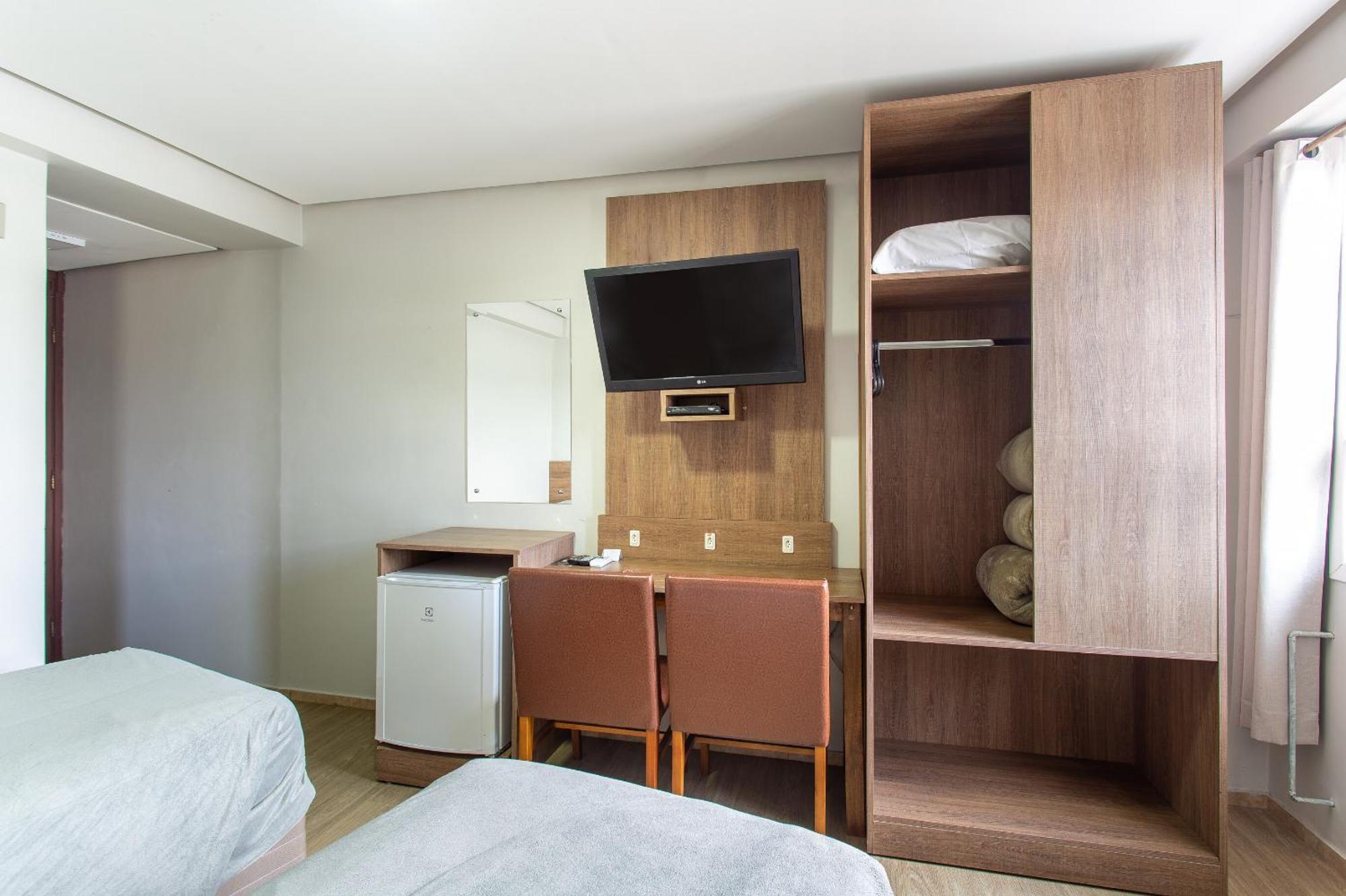 Hotel Dom Rafael Executivo Санта-Мария Экстерьер фото